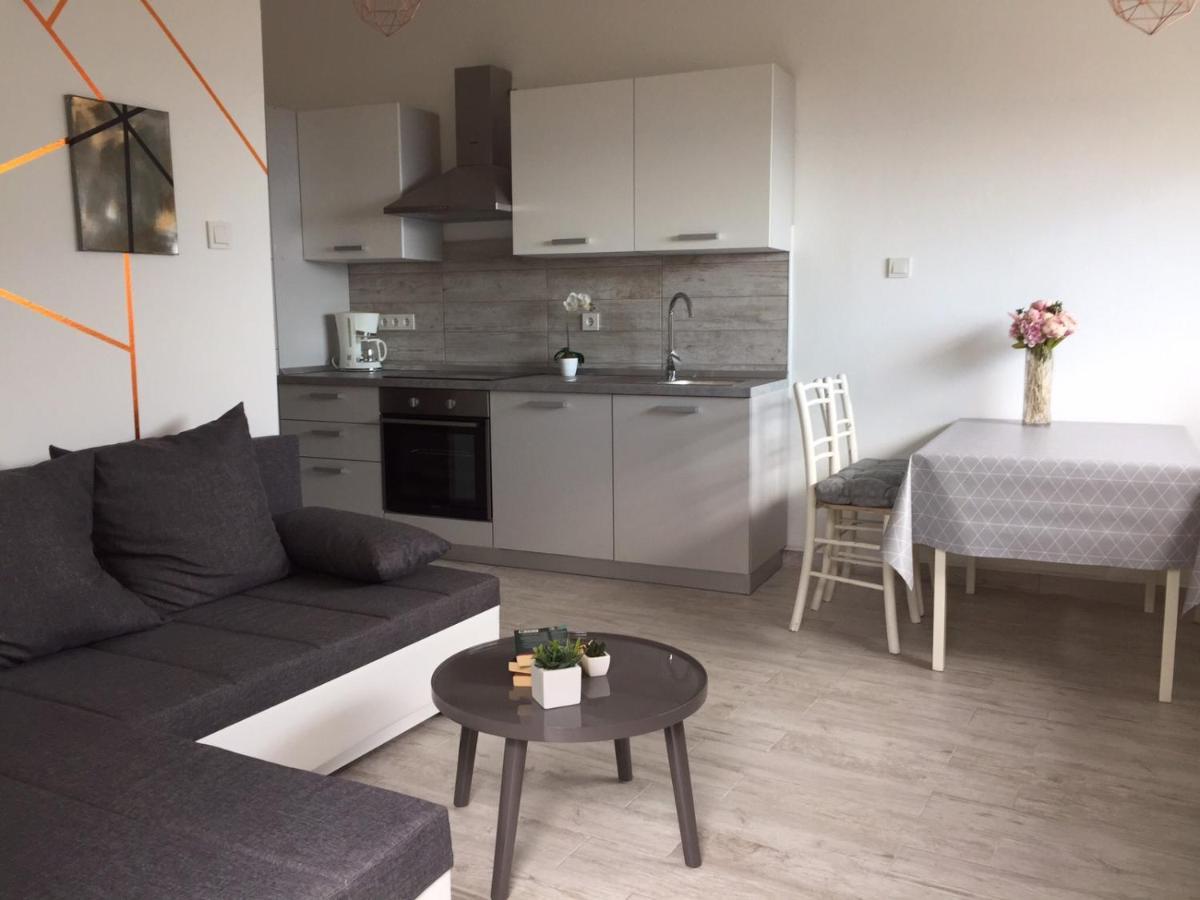 Apartments Novum Novi Vinodolski Εξωτερικό φωτογραφία