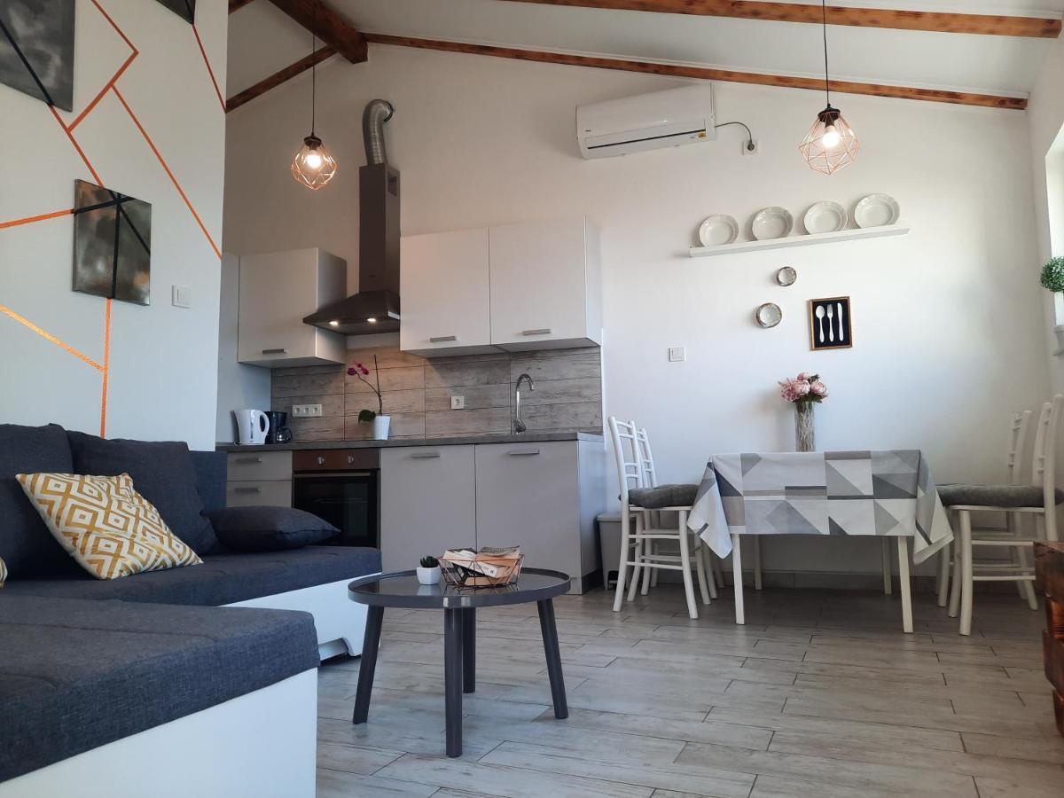Apartments Novum Novi Vinodolski Εξωτερικό φωτογραφία